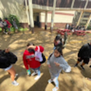 Meet your Posher, Kira